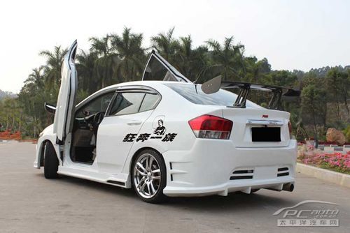 三门峡市三中:师生上好第一课共同唱响奋进歌“beat365平台入口”(图2) beat365平台入口