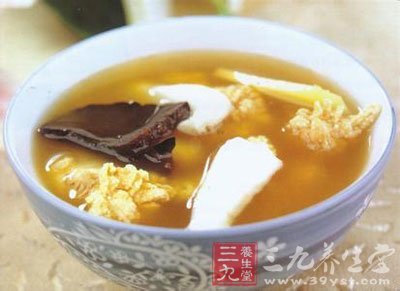 源汇区外国语小学举行青少年法治教育讲座-beats365(图2)